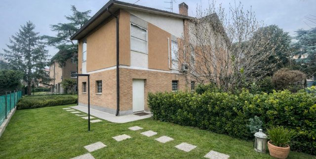 Villa bifamiliare con ampio giardino – Ravenna, Via Zalamella - Nest Immobiliare